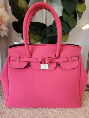 Italian Designed Bright Pink Structured Tote Bag by Save My Bag.  Brand New